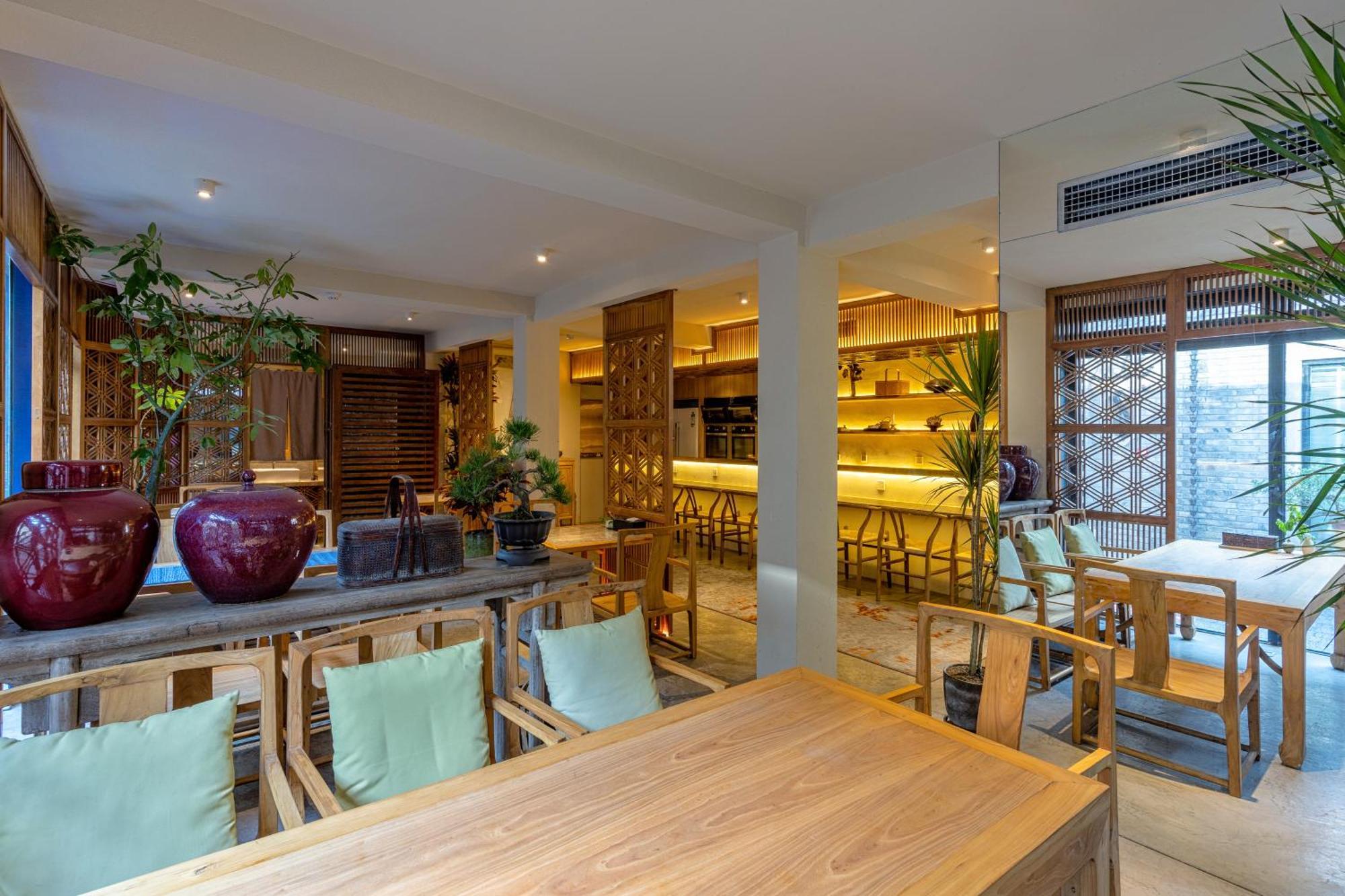 Beijing Le Zai Nan Luo Gu Xiang Wang Fu Jing Forbidden City Courtyard Hotel&Free Laundry Service&Free Coffee &Paid Dumpling Experience Service Bagian luar foto